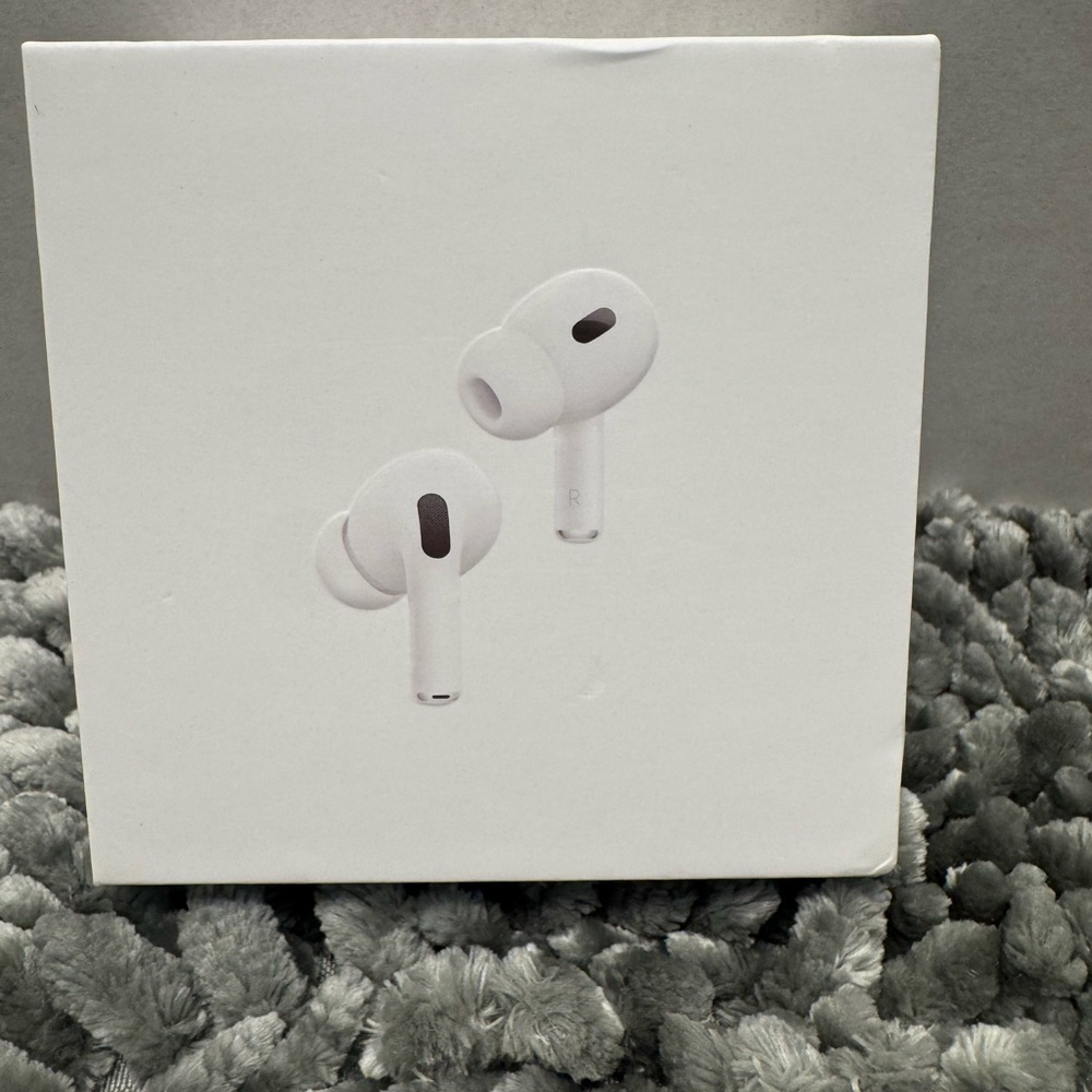 Apple AirPods Pro 2nd Gen with MAGSAFE Charging Case MTJV3AM/A | Brand New ✅